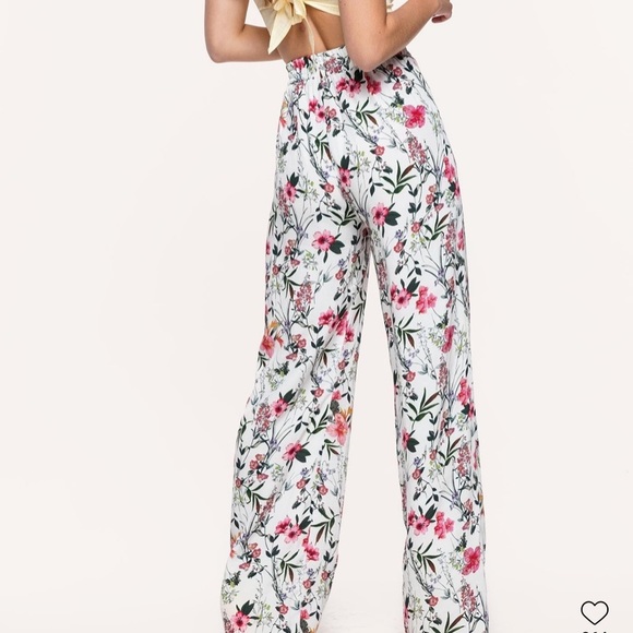 Loavies floral high waist wide leg trousers - Picture 1 of 7